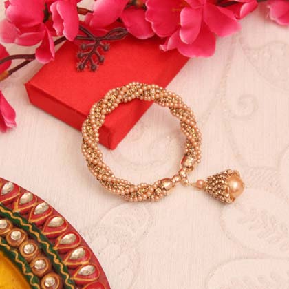 fashionable bracelet rakhis