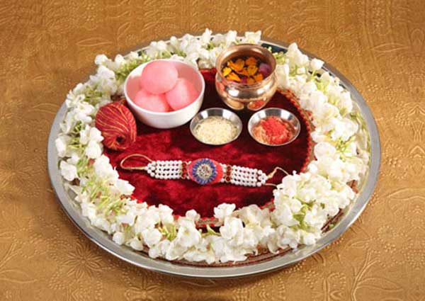 traditional rakhi thali