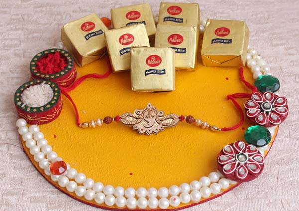 Rakhi with Puja Thali