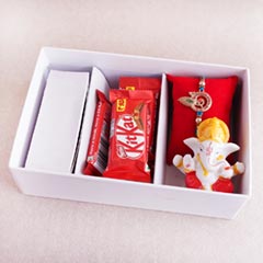 Golden Rakhi N KitKat in Signature Box - Rakhi Boxes